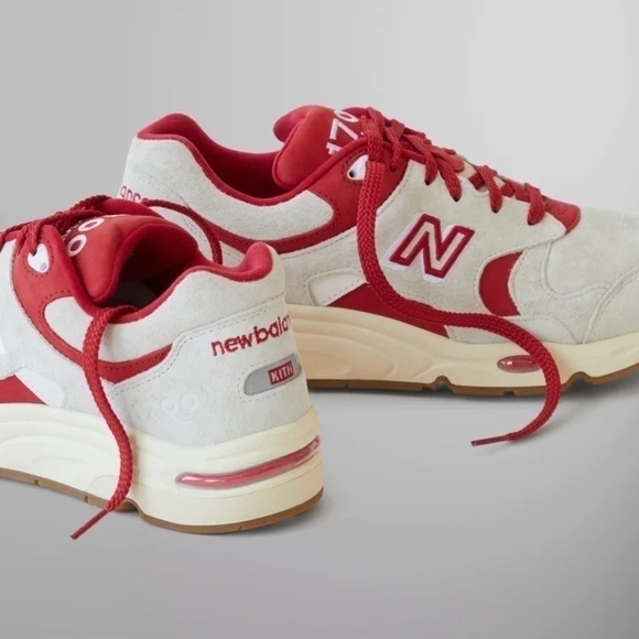 [NEW IN BOX] Limited Rare Kith New Balance 1700 Toronto Marshmallow - US M8.5 - Picture 15 of 16